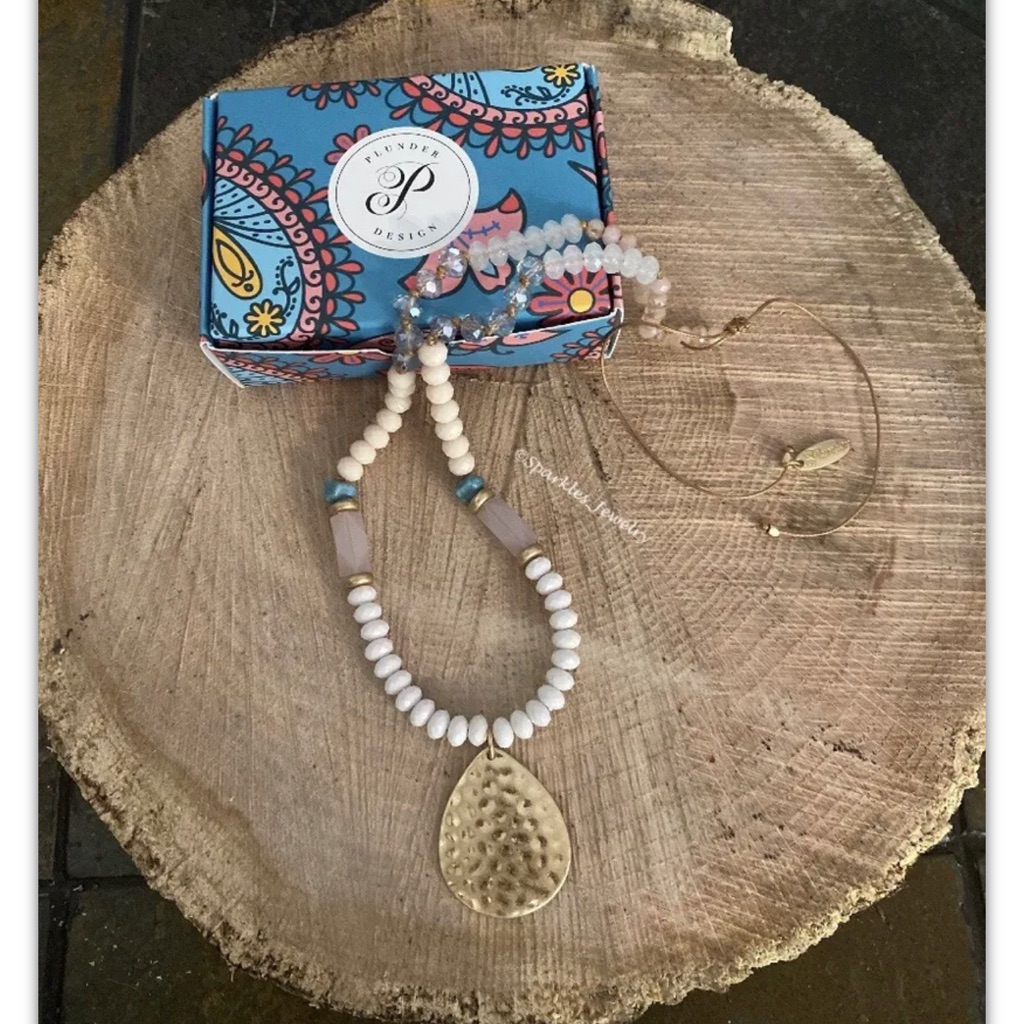 Plunder Boardwalk Necklace